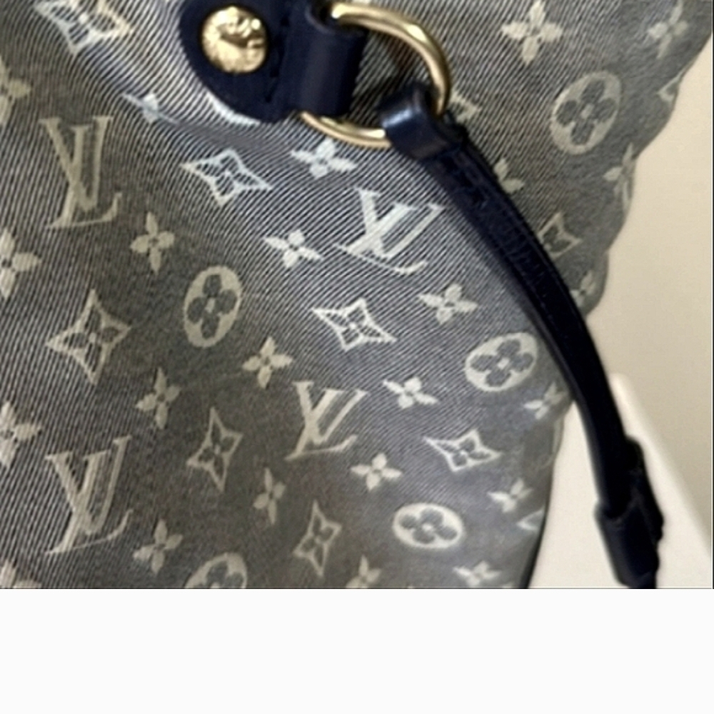 Louis Vuitton Monogram Tote MM Beautiful Condition Dust Bag Lock & Key Included - Picture 6 of 6